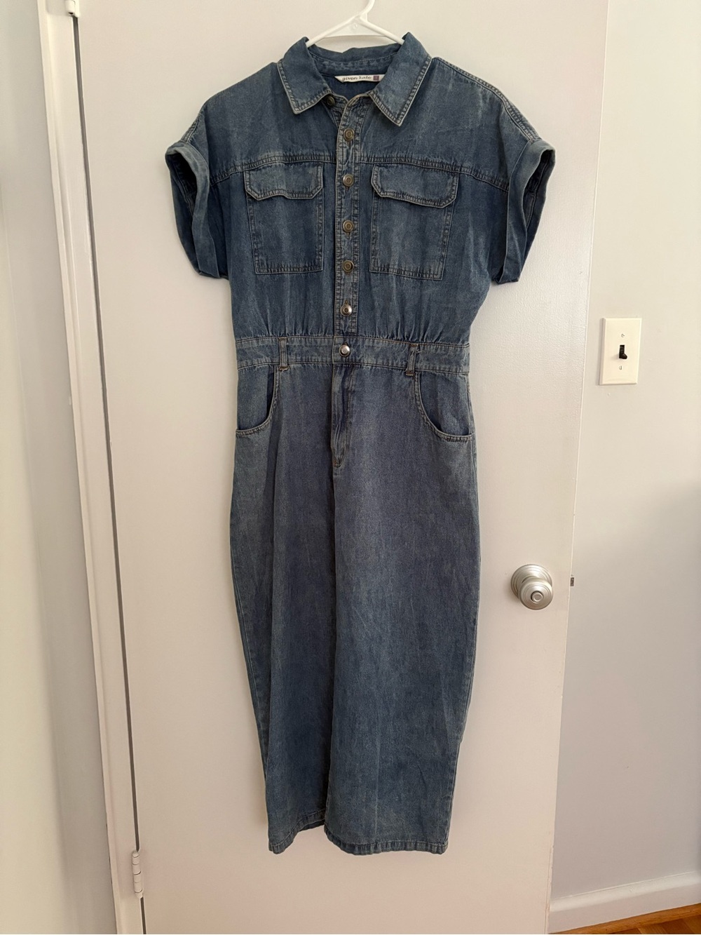 Blue Denim Midi Dress with Cap Sleeves and Button Front Summer Outfit